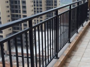 陽臺護欄多少錢一米？