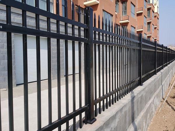 安徽鋅鋼護欄廠家哪家好? 安徽鋅鋼護欄廠家哪家好?