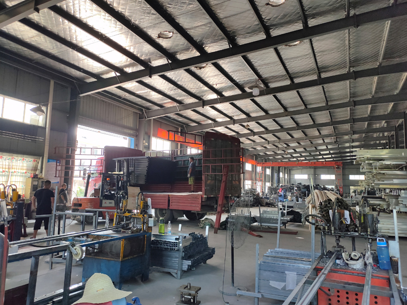 金用護欄2020年8月18日鋅鋼窗戶護欄裝車發貨！