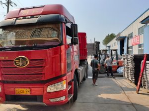 金用護欄2020年9月8日鋅鋼陽臺護欄發貨！