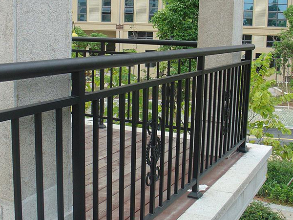 護欄廠家聯(lián)系方式怎么找? 護欄廠家聯(lián)系方式怎么找?