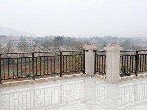 鋅鋼護欄多少錢一米？