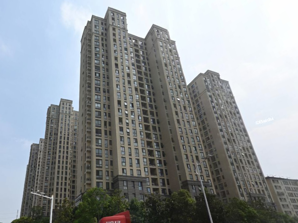 揚州奧園湖濱名都小區空調護欄、樓梯扶手定制 揚州奧園湖濱名都小區空調護欄、樓梯扶手定制