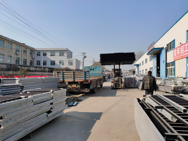 金用護欄2020年12月22日鋅鋼圍墻護欄發貨! 金用護欄2020年12月22日鋅鋼圍墻護欄發貨!