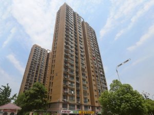 合肥鴻輝苑小區空調護欄、樓梯扶手定制