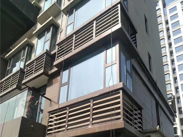 建筑百葉窗固定形式類(lèi)型