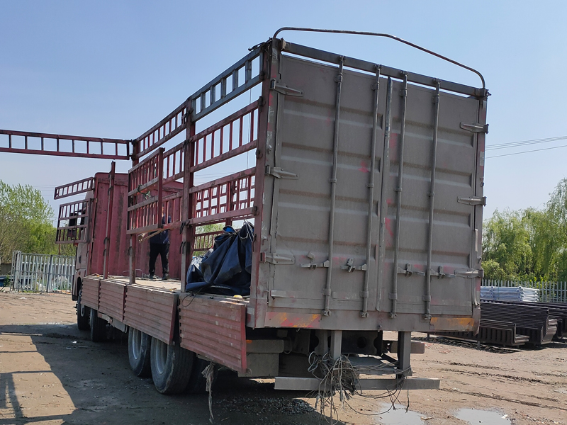 金用護(hù)欄2021年4月8日鋅鋼窗戶護(hù)欄發(fā)貨! 金用護(hù)欄2021年4月8日鋅鋼窗戶護(hù)欄發(fā)貨!