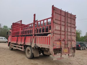 金用護欄2021年4月13日鋅鋼樓梯扶手發貨！