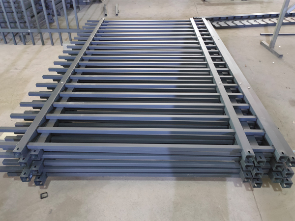 圍墻護欄圖片大全