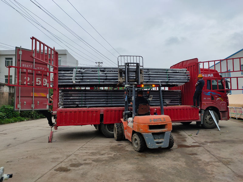 金用護欄2021年7月2日鋅鋼陽臺護欄發貨! 金用護欄2021年7月2日鋅鋼陽臺護欄發貨!