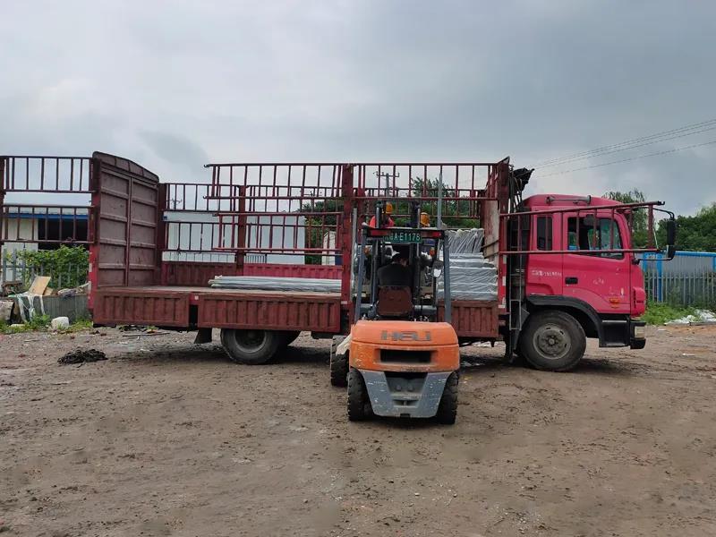 金用護欄2021年8月14日鋅鋼陽臺護欄發貨！