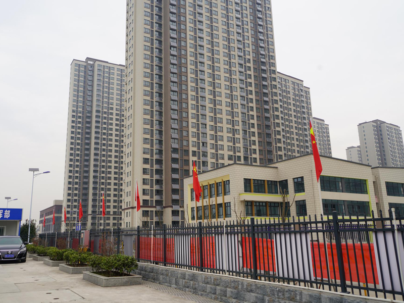 六安壽春華府安置小區(qū)項目定制百葉窗產(chǎn)品 六安壽春華府安置小區(qū)項目定制百葉窗產(chǎn)品