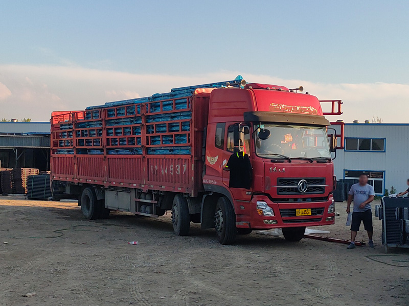 金用護欄2022年6月21日鋅鋼陽臺護欄裝車發(fā)貨! 金用護欄2022年6月21日鋅鋼陽臺護欄裝車發(fā)貨!