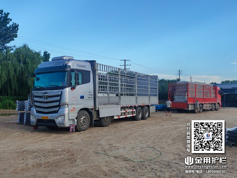 2023年7月29日鋅鋼圍墻護欄裝車發(fā)貨！