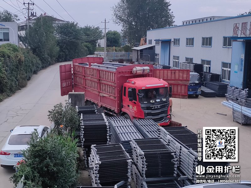 2023年10月10日鋅鋼連廊護欄裝車發(fā)貨! 2023年10月10日鋅鋼連廊護欄裝車發(fā)貨!