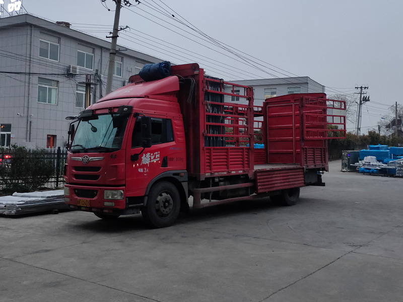 2025年3月31日鋁合金百葉窗裝車發貨！