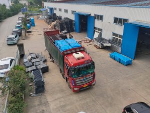 2025年9月3日鋅鋼陽臺護(hù)欄裝車發(fā)貨！